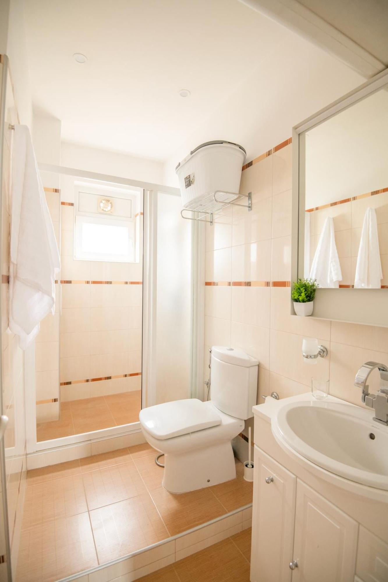A Luxurious 2 Bedroom Apartment In Center Sofia Eksteriør billede